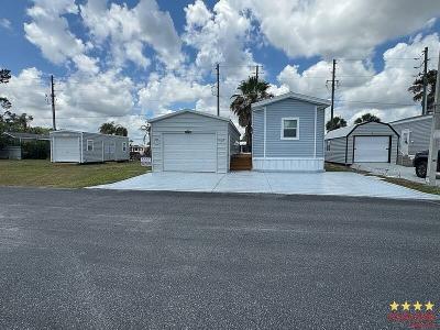 Mobile Home at 609 Highway 466 Lady Lake, FL 32159