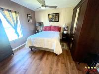 1985 COUN  Home