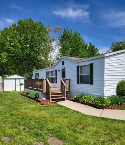 Mobile Home at 40684 Heath Ct Sterling Heights, MI 48310