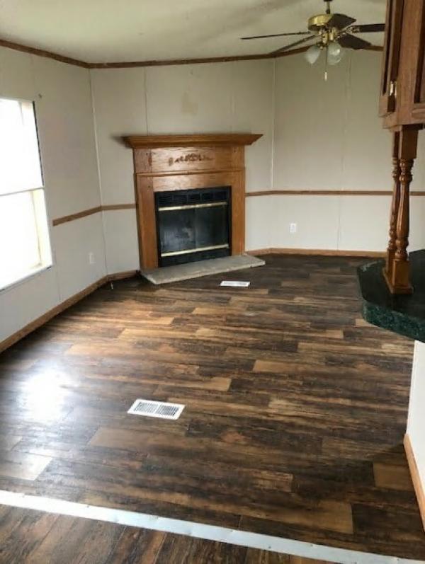 1999  Mobile Home For Sale