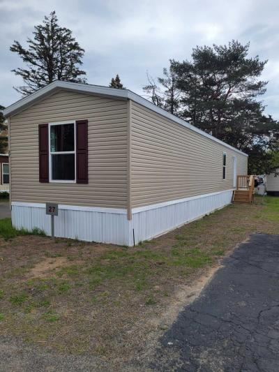 Photo 2 of 9 of home located at 77 Martindale Court Clifton Park, NY 12065