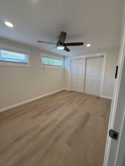 Photo 5 of 6 of home located at 525 Fairfax Dr. #5 Costa Mesa, CA 92627