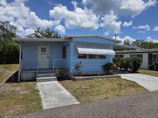 Photo 1 of 2 of home located at 10657 Bay St Saint Petersburg, FL 33716