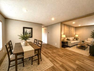 Photo 3 of 11 of home located at 624 Reindeer Circle Midway Park, NC 28544