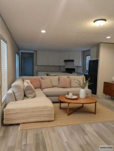 Photo 5 of 23 of home located at 4950 West Farm Road 156 #25 Springfield, MO 65807