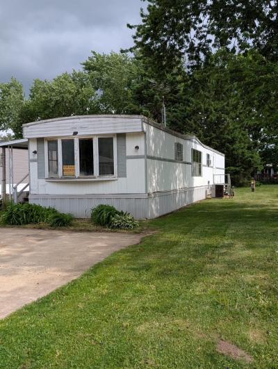 Mobile Home at 179 Waters Edge Circle Burlington, WI 53105
