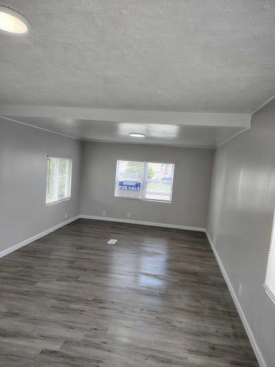Photo 3 of 12 of home located at 1166 Lafayette Rd Lot 690 West Salem, OH 44287
