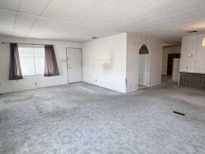 Photo 5 of 30 of home located at 2800 S. Lamb Las Vegas, NV 89122