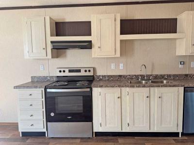 Photo 4 of 15 of home located at 1231 Herbert Ave #9 Breaux Bridge, LA 70517