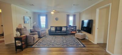 Photo 4 of 18 of home located at 8077 Hatteras Road Orlando, FL 32822