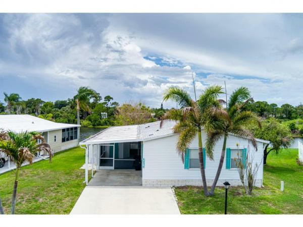 2006 FTWD Mobile Home For Sale