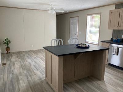 Photo 4 of 9 of home located at 356 Woodland Dr Oakland Township, MI 48363