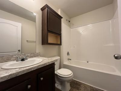 Photo 5 of 9 of home located at 40136 Winslow Ct Sterling Heights, MI 48310