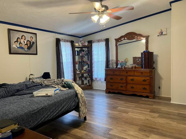 2005 Mobile Home