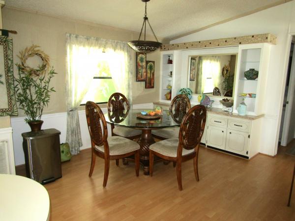 1988 Palm Harbor 8842 Mobile Home