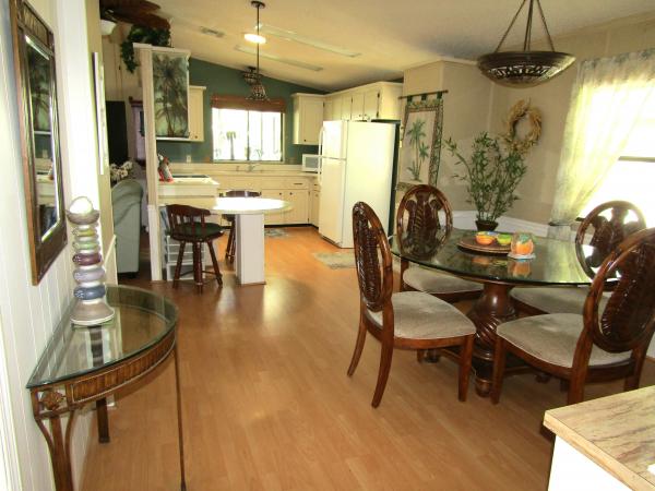 1988 Palm Harbor 8842 Mobile Home