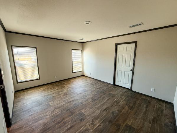 2025 Fleetwood Homes  Home
