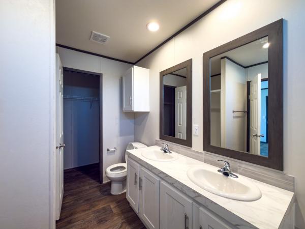 2025 Fleetwood Homes  Home