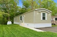 2024 Redman 101 122RENW-1666H22193  Home