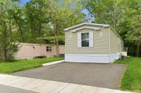 2024 Redman 101 122RENW-1666H22193  Home