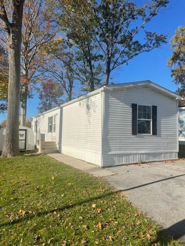2017 EAGLE RIVER 111M Mobile Home For Rent