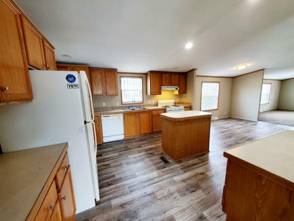 2004 Fleetwood Mobile Home For Sale