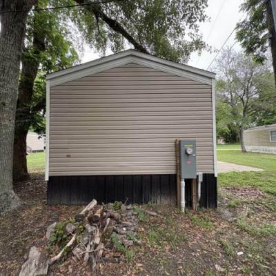Photo 5 of 8 of home located at 115 Neuman Lane Thomasville, GA 31792