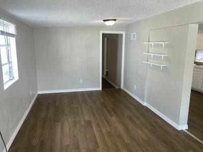 Photo 3 of 16 of home located at 1250 Lakeview Drive #4 Deland, FL 32720