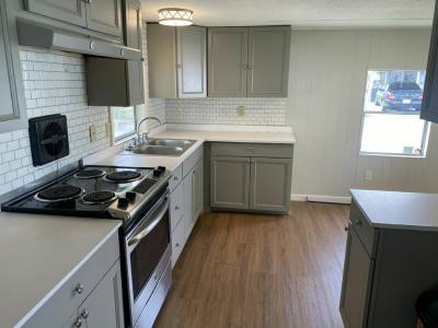 Photo 4 of 12 of home located at 1250 Lakeview Drive #44 Deland, FL 32720