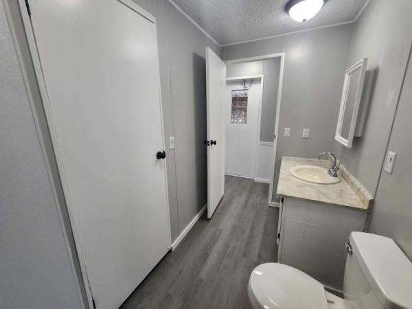 1989 Shamrock Manufactured Home