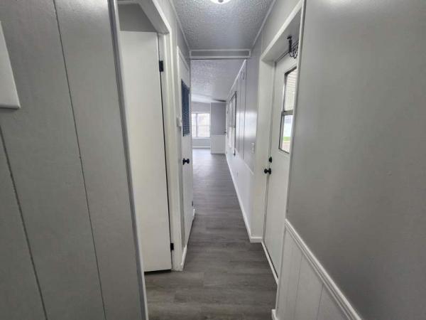 1989 Shamrock Manufactured Home