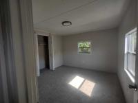 1977 Ridgewood Manufactured Home