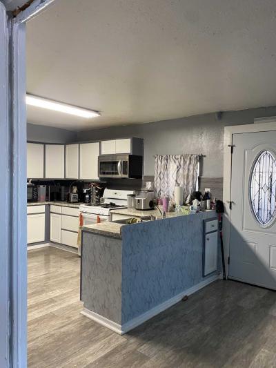 Photo 5 of 11 of home located at 5201 W Camelback Rd, Site G287 Phoenix, AZ 85031