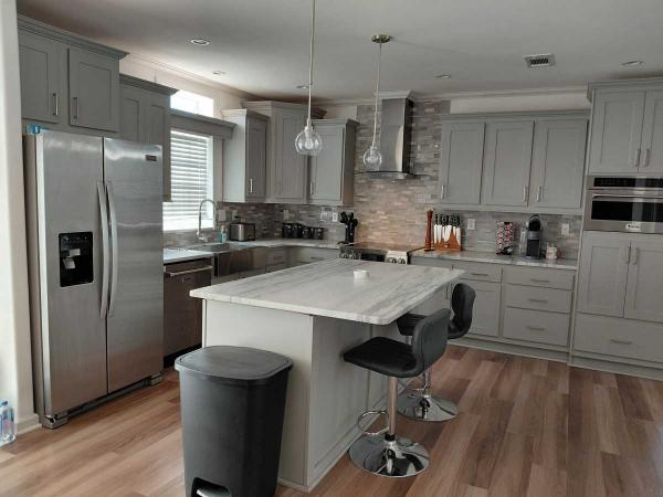 Photo 1 of 2 of home located at 780 Grand Arbor Way Plant City, FL 33565