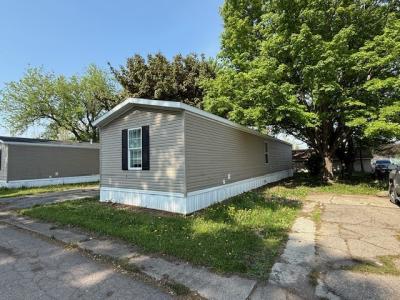 Photo 3 of 19 of home located at 325 Lincoln Ave Mount Morris, MI 48458