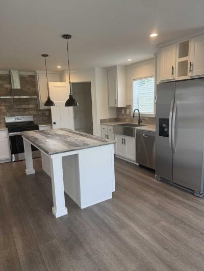 Photo 2 of 7 of home located at 4232 Canalside Drive Palmyra, NY 14522