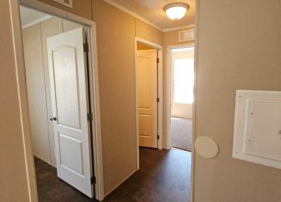 Photo 3 of 7 of home located at Pinewood Chillicothe, Il 61523 Lot 75 Chillicothe, IL 61523