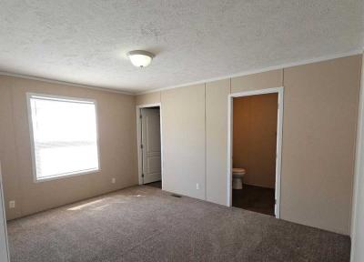 Photo 5 of 7 of home located at Pinewood Chillicothe, Il 61523 Lot 75 Chillicothe, IL 61523