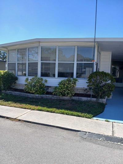Photo 2 of 26 of home located at 9925 Ulmerton Rd., #77 Largo, FL 33771
