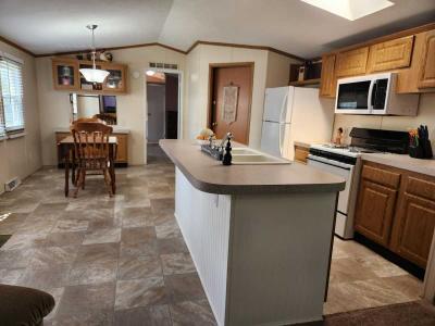Photo 3 of 10 of home located at 105 Lancelot Pl. #51 Lansing, MI 48906