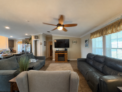 Photo 4 of 8 of home located at 3313 Lighthouse Way Spring Hill, FL 34607