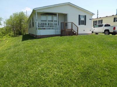 Photo 2 of 31 of home located at 3788 Harvest Circle Carleton, MI 48117