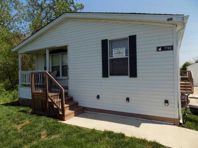 Photo 5 of 31 of home located at 3788 Harvest Circle Carleton, MI 48117