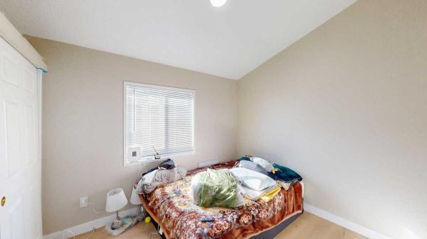 2005 Hallmark Better Than NEW Manufactured Home
