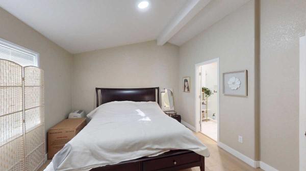 2005 Hallmark Better Than NEW Manufactured Home
