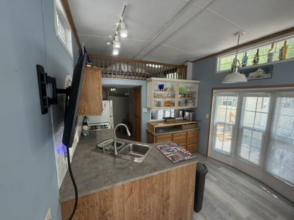 2004 Kropf Unknown Mobile Home