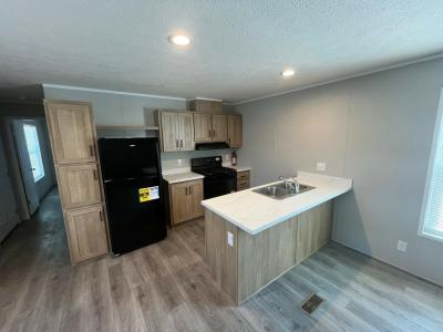 Photo 3 of 9 of home located at 2605 Aberdeen Dr. Findlay, OH 45840