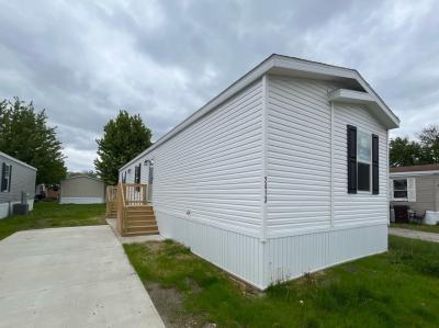 Mobile Home at 2413 W. Skye View Dr. Findlay, OH 45840