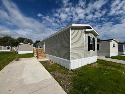Mobile Home at 2326 W. Dundee Dr. Findlay, OH 45840