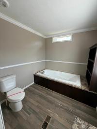 2018 Clayton Homes Inc Yes Mobile Home